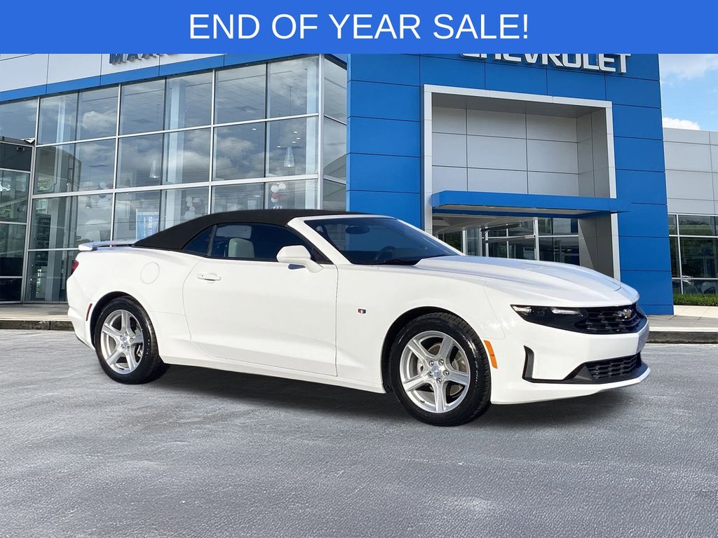 2023 Chevrolet Camaro 1LT's photo