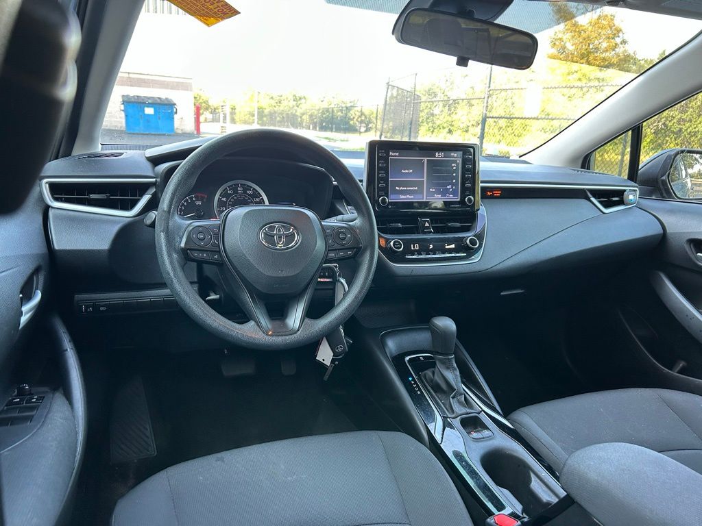 2021 Toyota Corolla LE 12