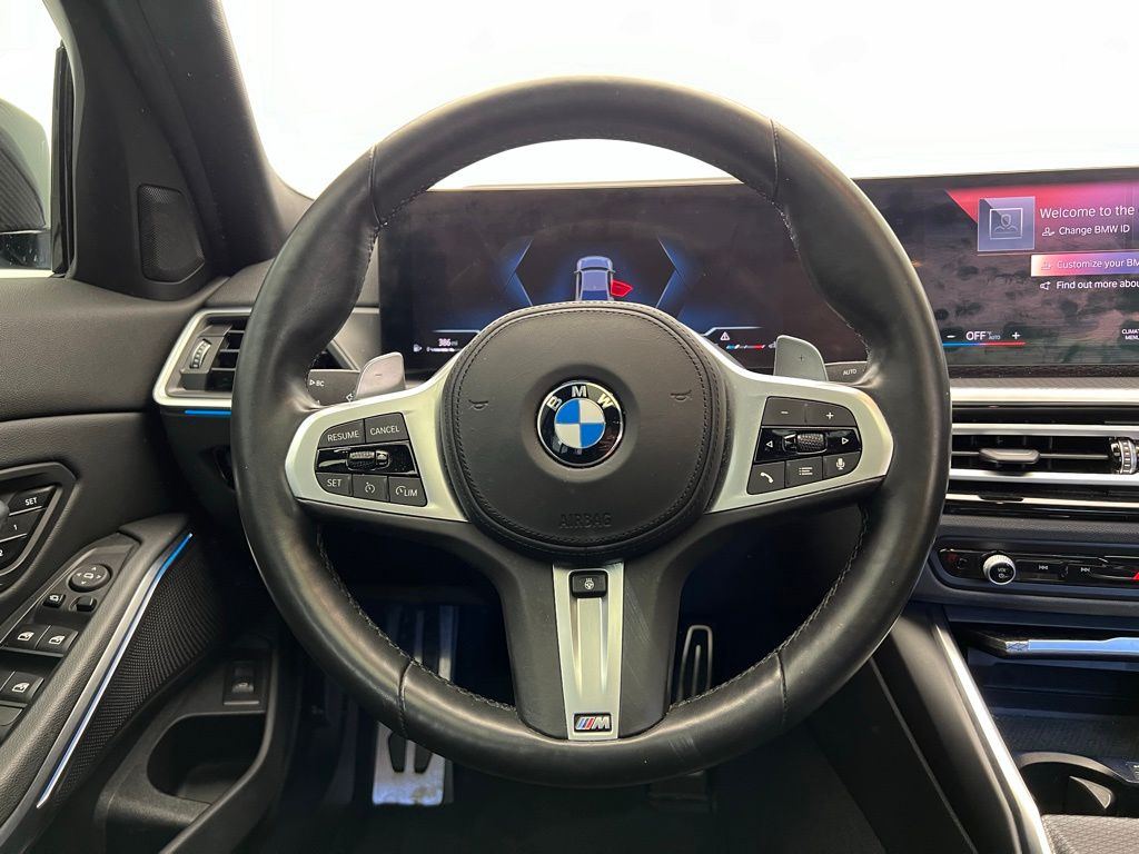 Thumbnail: 2023 BMW 3 Series - 17