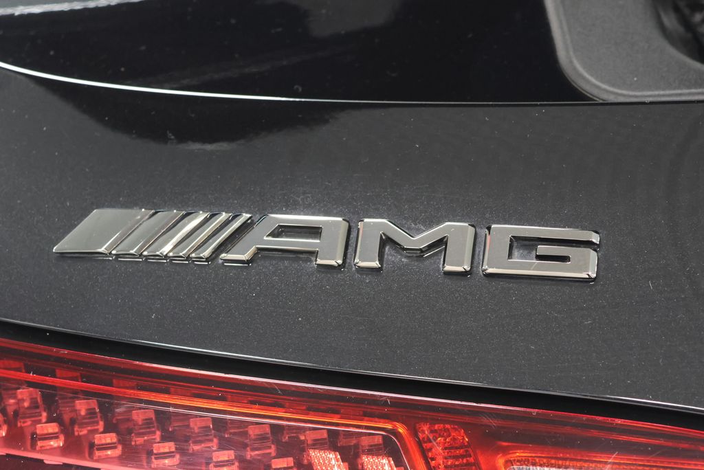 Thumbnail: 2022 Mercedes-Benz SL-Class - 9