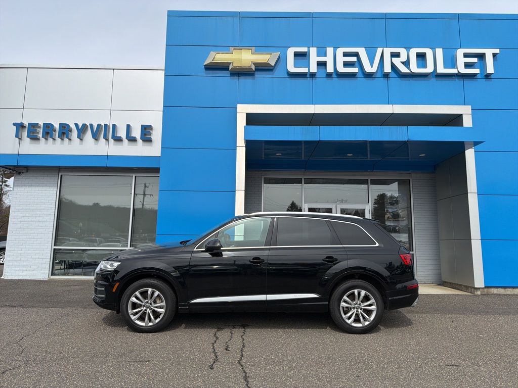 2019 Audi Q7 45 TFSI quattro Premium