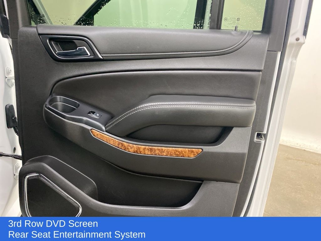 2020 Chevrolet Suburban Premier photo