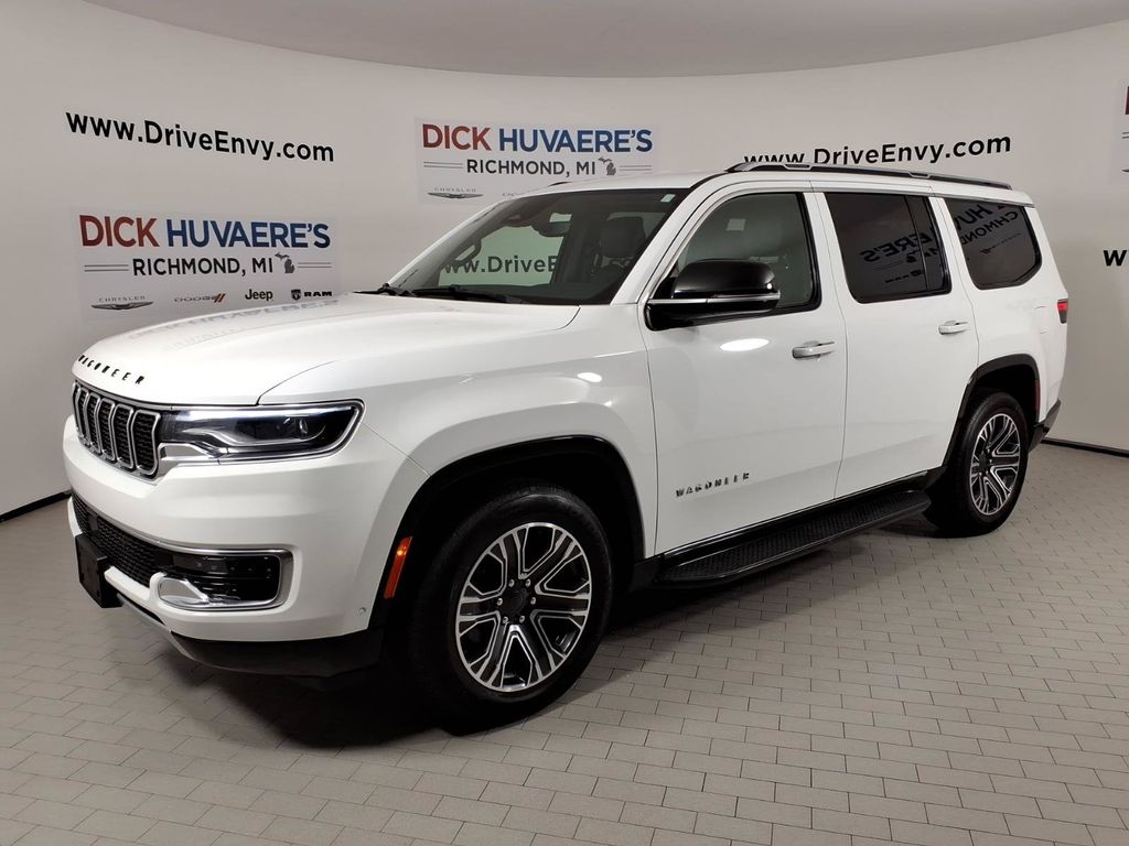 Bright White Clearcoat 2023 Jeep Wagoneer SUV / Crossover Four-Wheel Drive 8-Speed Automatic