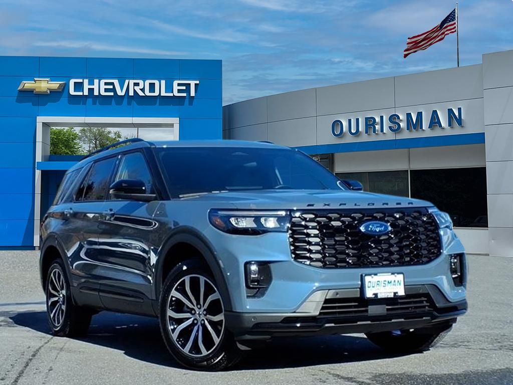 2025 Ford Explorer ST-Line AWD
