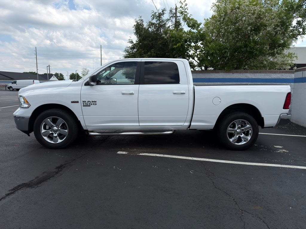 Thumbnail: 2019 RAM 1500 Classic - 2