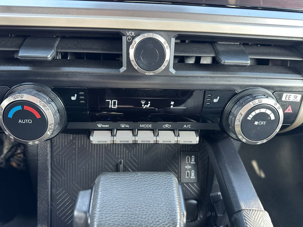 2024 Toyota Tacoma TRD Off-Road