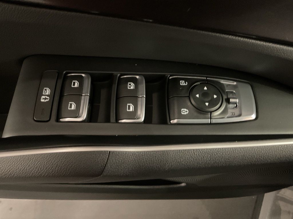 New 2026 Gray Kia S image 9