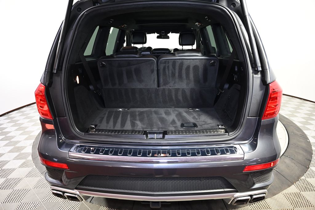 Thumbnail: 2015 Mercedes-Benz GL-Class - 12