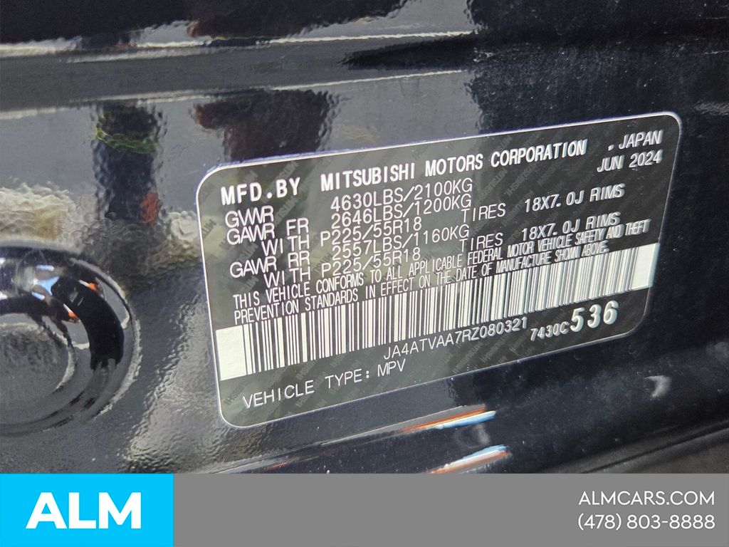 Used 2024 Gray Mitsubishi LE image 14