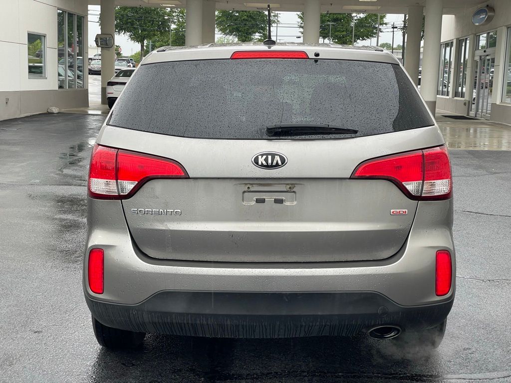 2014 Kia Sorento LX 3