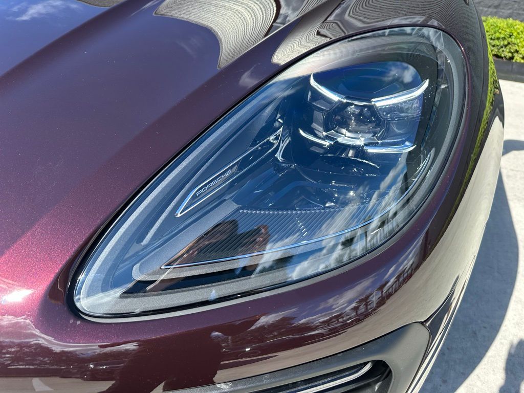 Thumbnail: 2026 Porsche Macan - 13