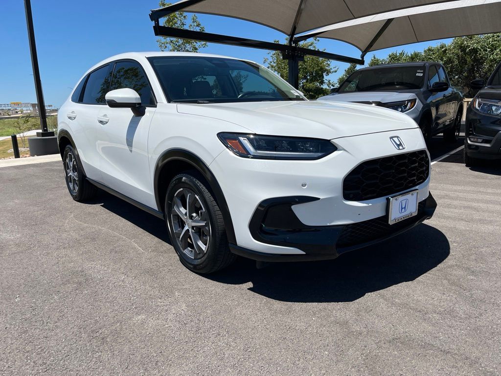 Thumbnail: 2023 Honda HR-V - 3