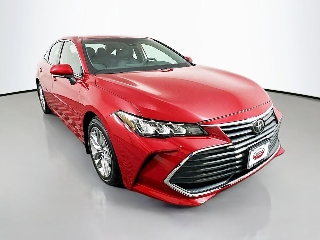 Thumbnail: 2022 Toyota Avalon - 3