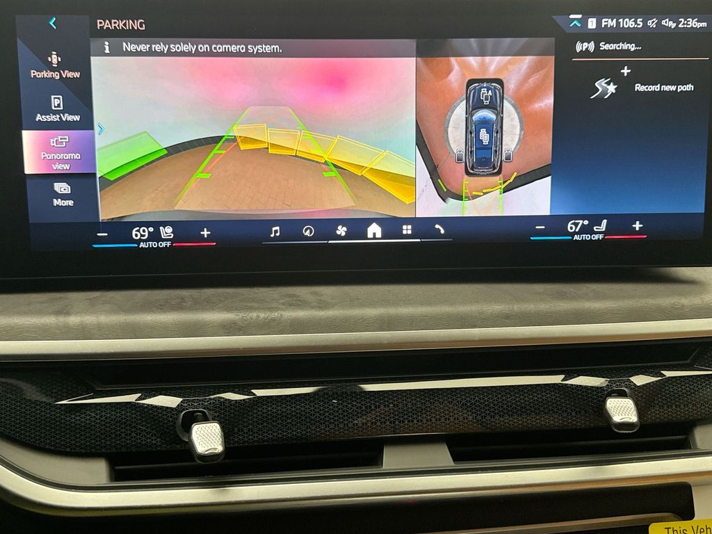 2024 BMW X7 xDrive40i 9