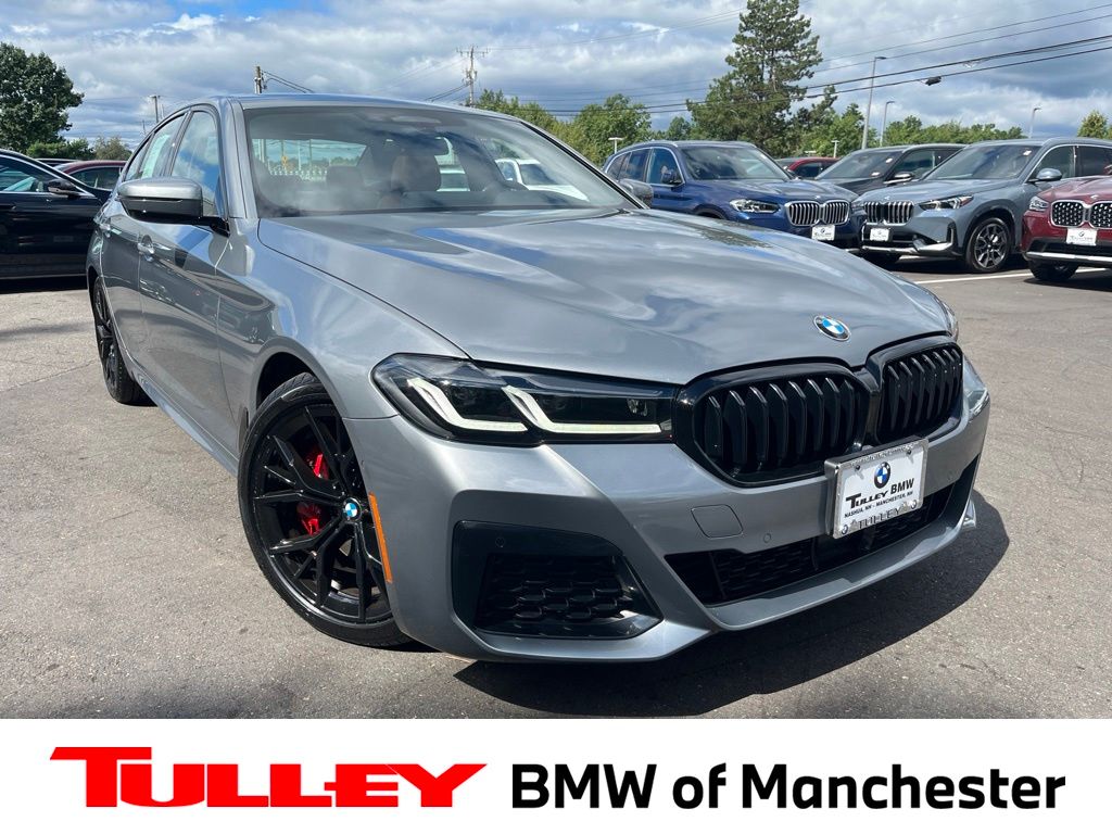 Skyscraper Gray Metallic 2023 BMW 5 Series Sedan All-Wheel Drive 8-Speed Automatic