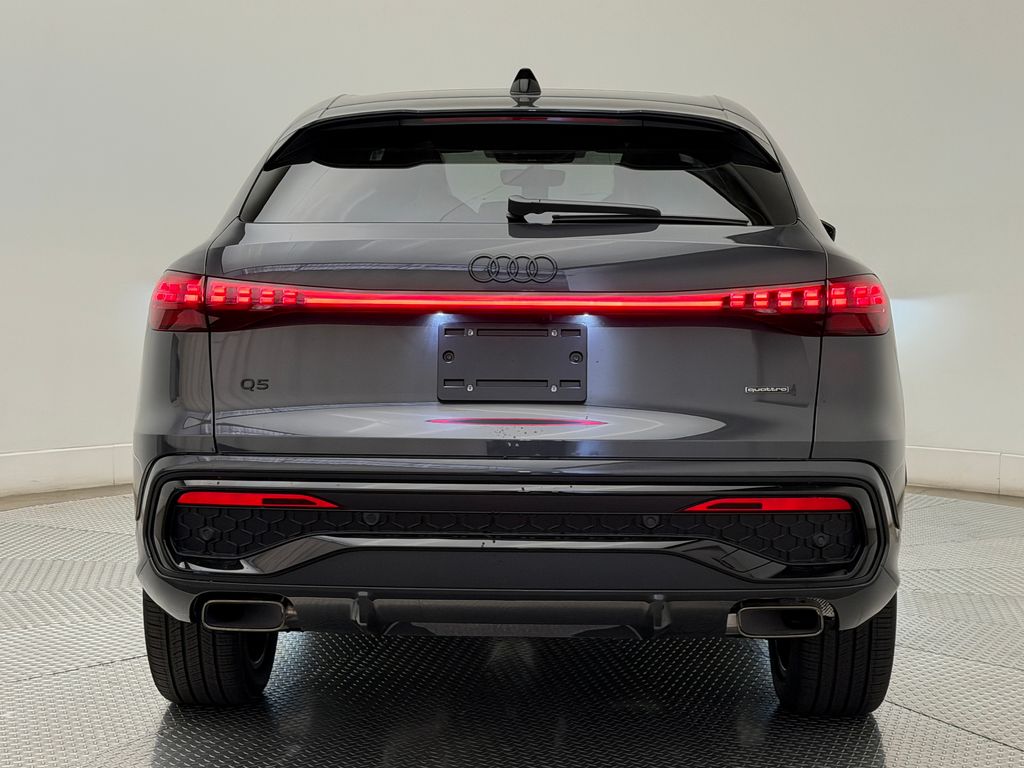 Thumbnail: 2026 Audi Q5 - 6