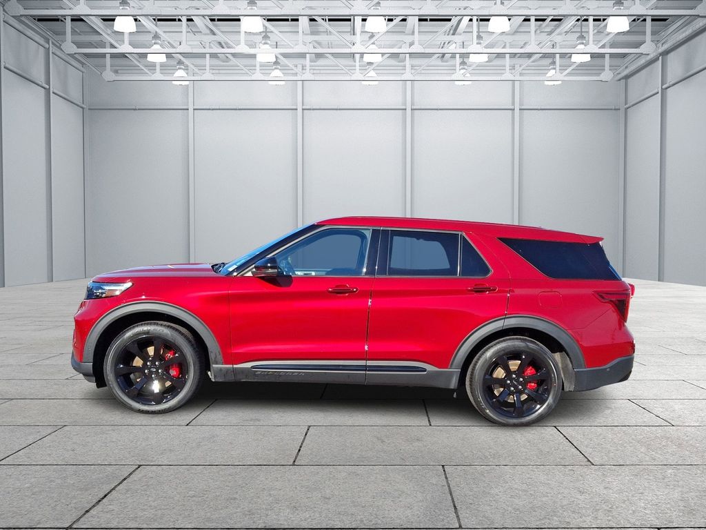 2021 Ford Explorer ST 7