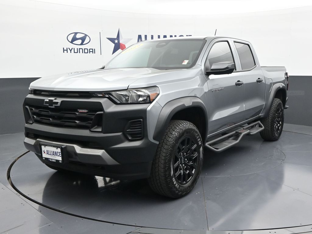 2025 Chevrolet Colorado Trail Boss Crew Cab 4WD