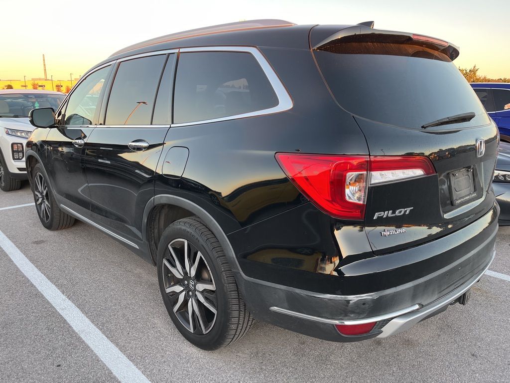 Thumbnail: 2019 Honda Pilot - 4