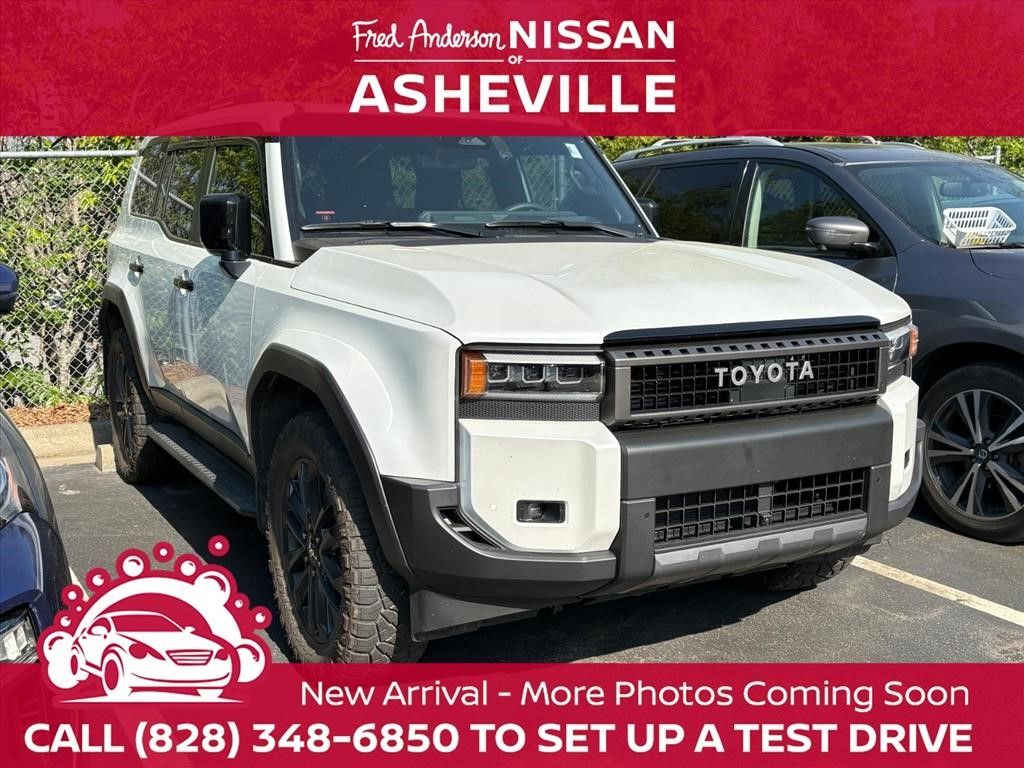 White (Wind Chill Pearl) 2025 Toyota Land Cruiser 4WD SUV / Crossover Four-Wheel Drive 8-Speed Automatic