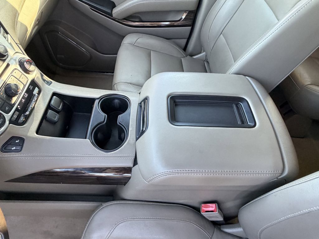 used 2019 GMC Yukon XL car, priced at $23,692