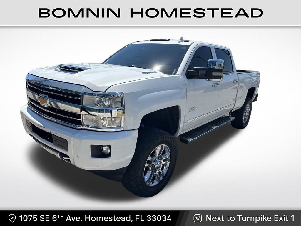 Summit White 2019 Chevrolet Silverado 2500HD High Country Crew Cab 4WD Pickup Truck Four-Wheel Drive 6-Speed Automatic