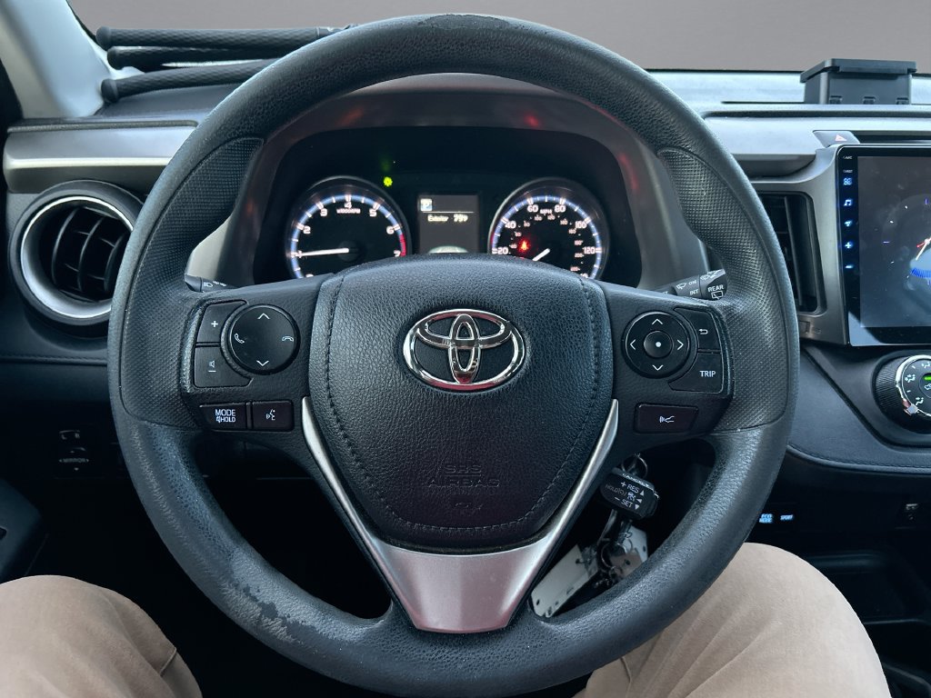 Thumbnail: 2017 Toyota RAV4 - 14