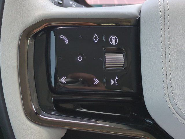 Used 2024 Red Land Rover Dynamic SE image 23