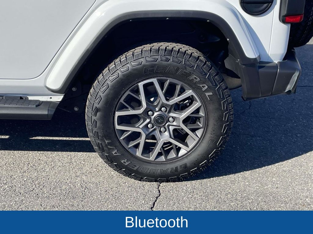 2024 Jeep Wrangler 4-Door Sahara - Photo 12