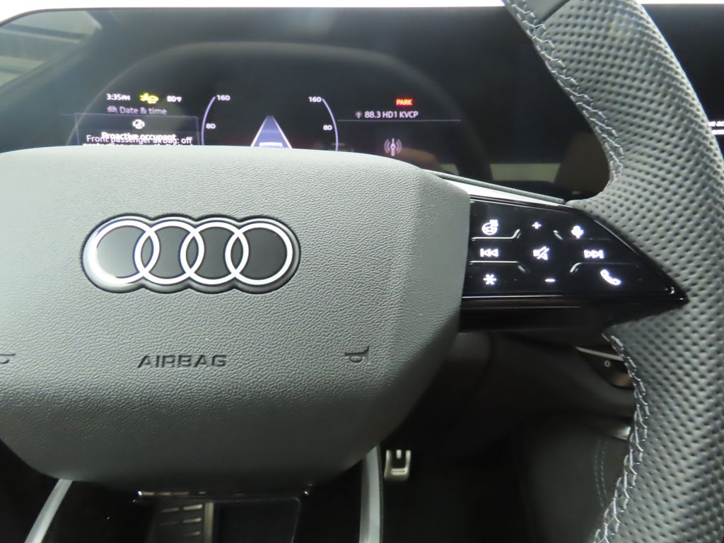 Thumbnail: 2025 Audi SQ5 - 13