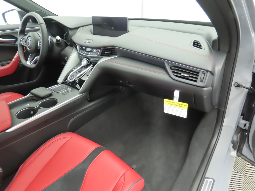 Thumbnail: 2025 Acura TLX - 18