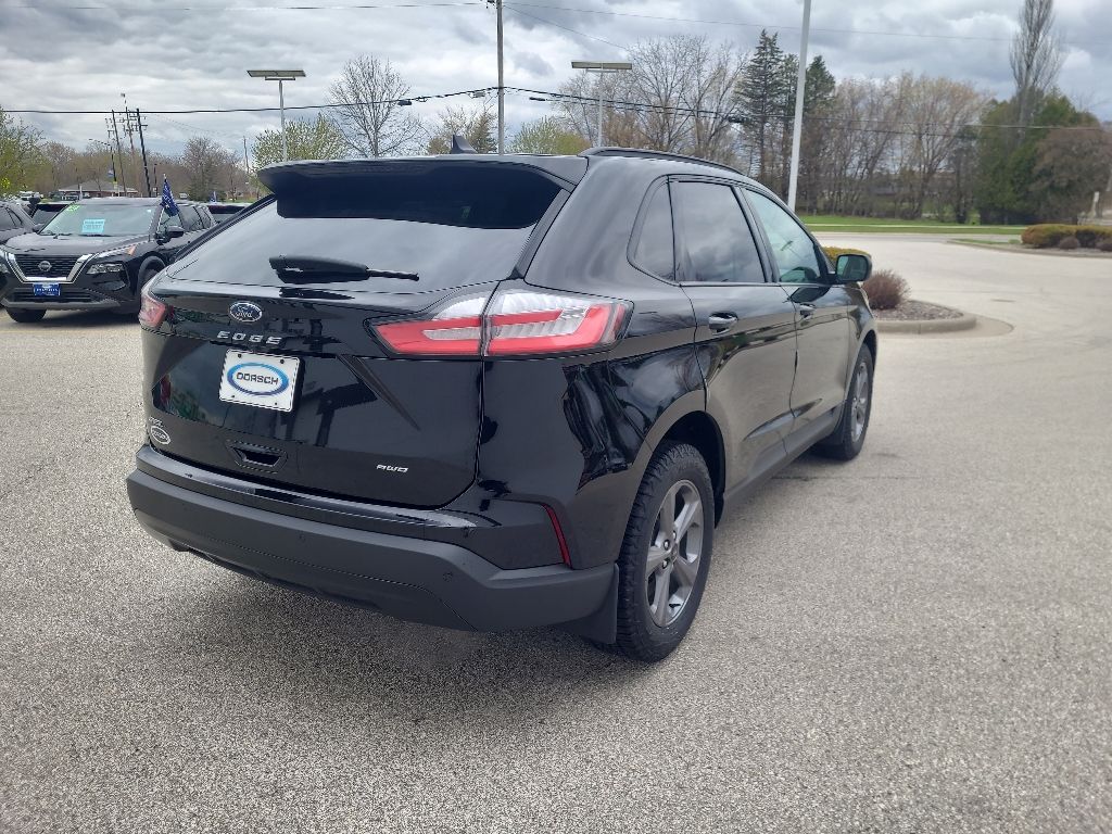 used 2023 Ford Edge car, priced at $26,981