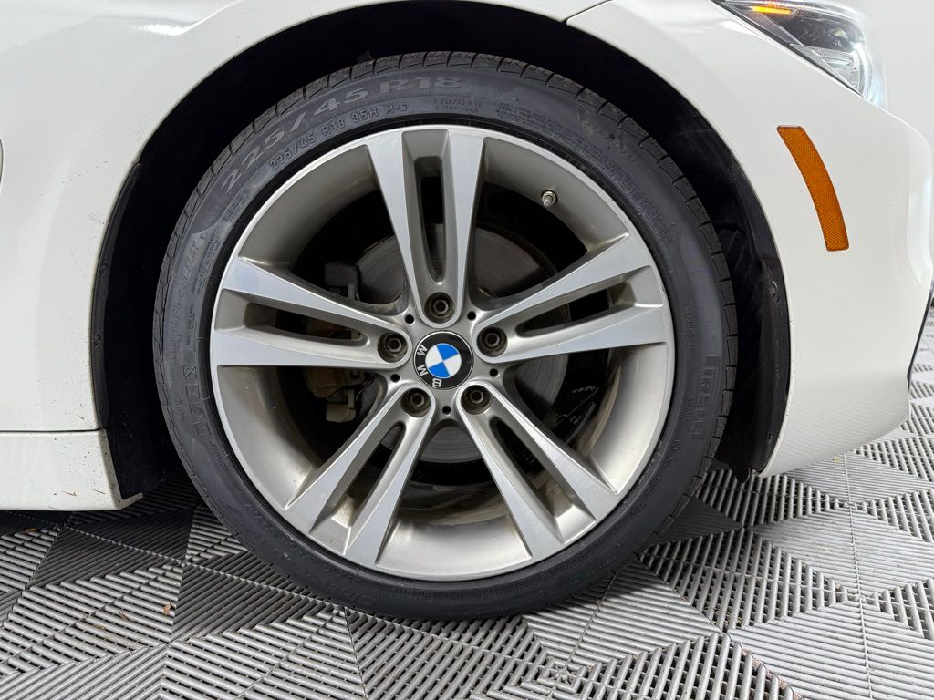 Thumbnail: 2018 BMW 4 Series - 11