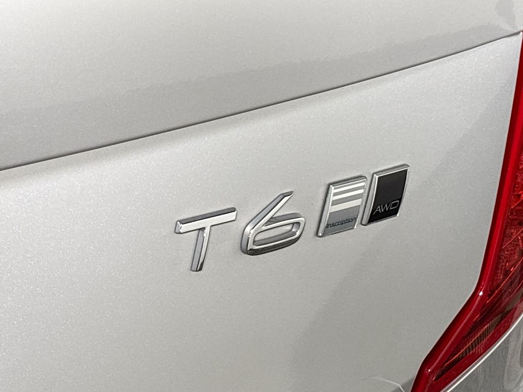 2018 Volvo XC90 T6 Inscription