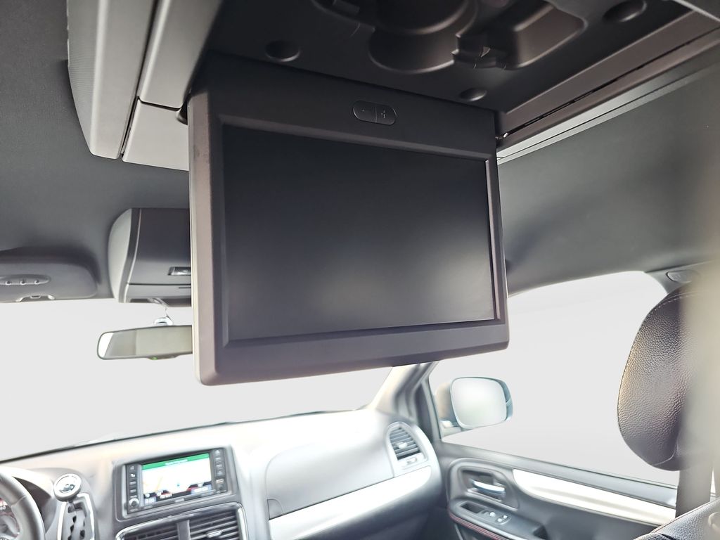 Used 2017 Dodge Grand Caravan Van