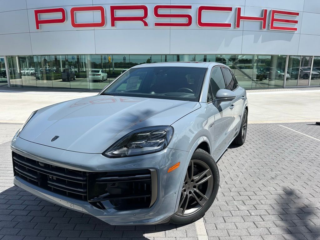 Thumbnail: 2025 Porsche Cayenne - 1