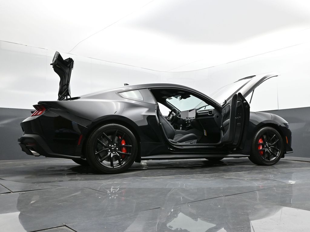 2025 Ford Mustang GT Premium Fastback