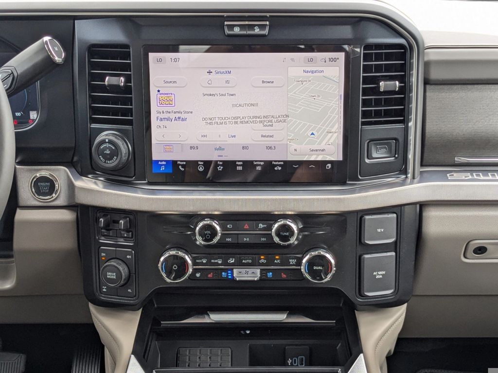 2025 Ford F-250 Super Duty Platinum