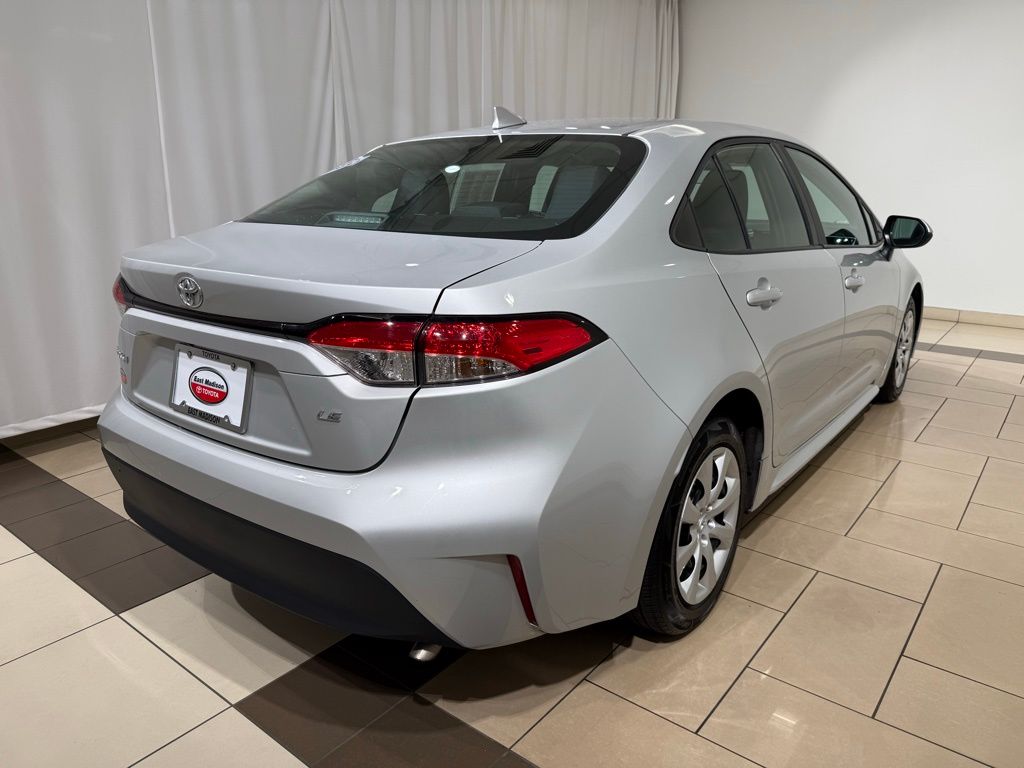 Thumbnail: 2024 Toyota Corolla - 5