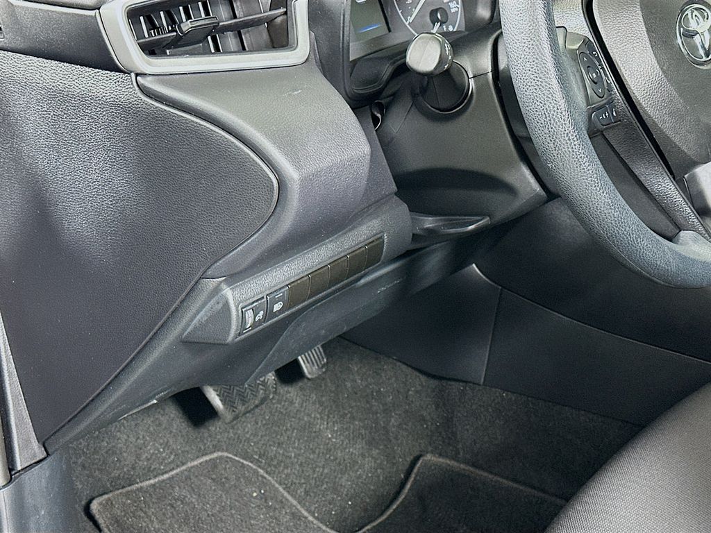 Thumbnail: 2024 Toyota Corolla - 10