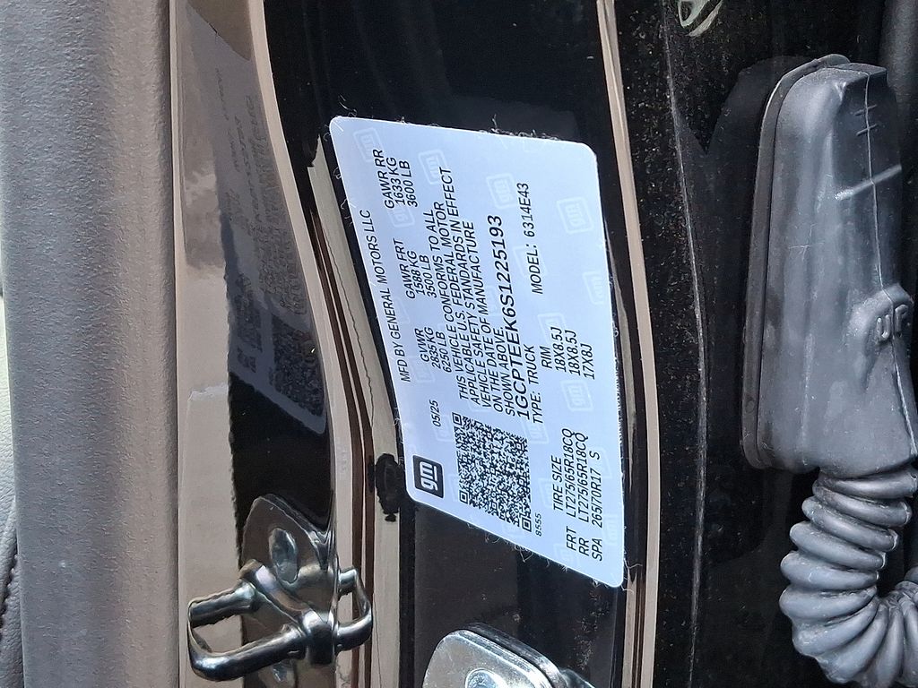 Thumbnail: 2025 Chevrolet Colorado - 10