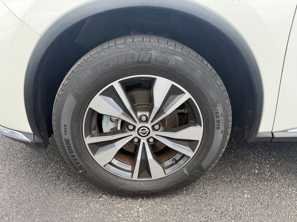 2020 Nissan Murano SV White at Bob Ruth Ford