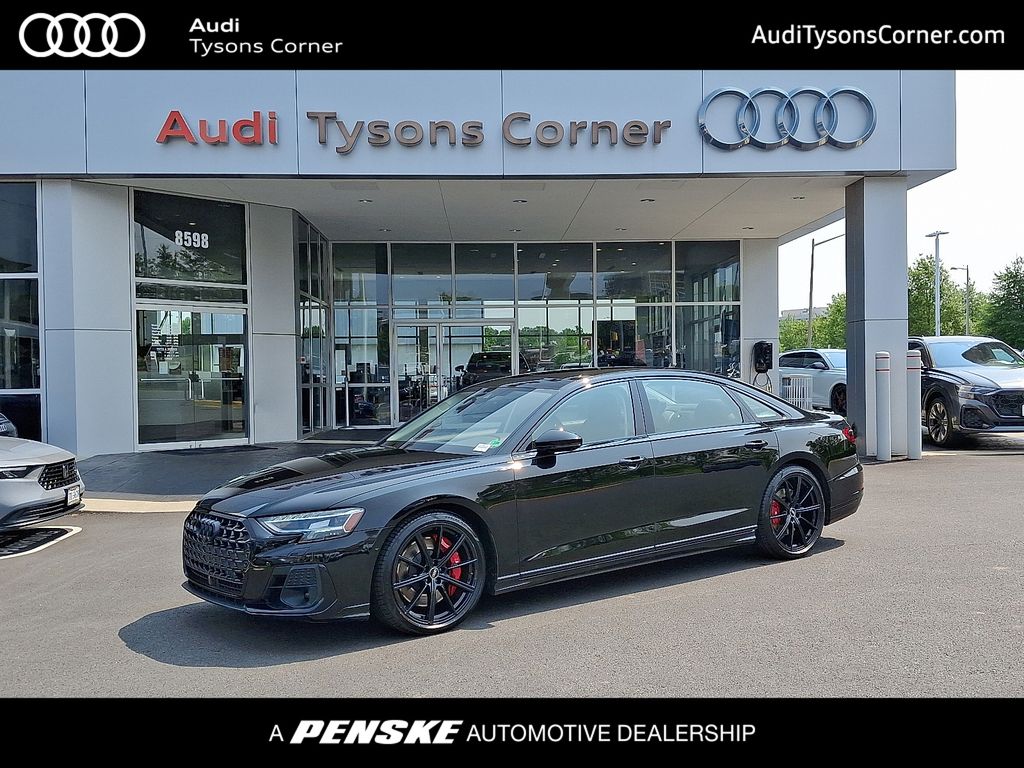 2022 Audi S8 4.0T Hero Image