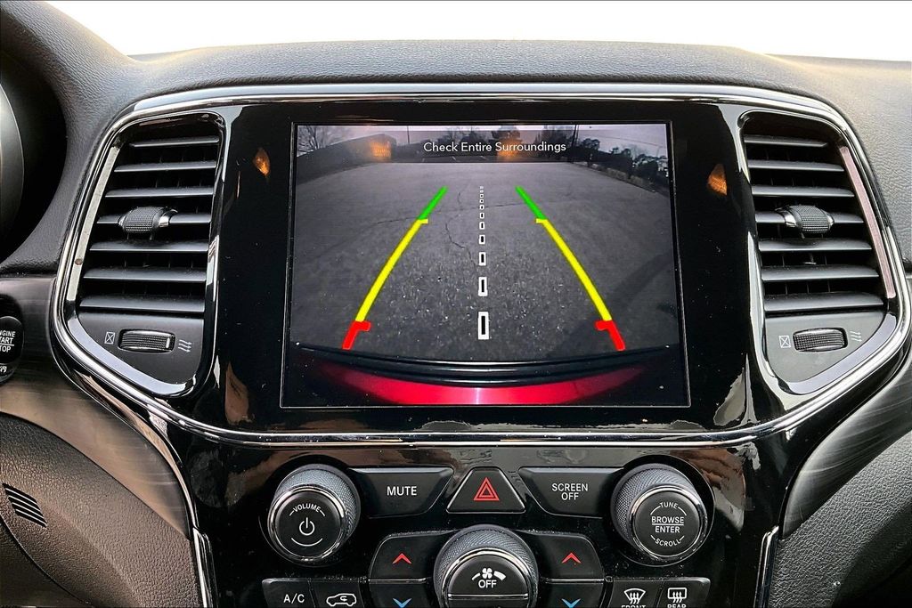 JeepGrand Cherokee WK13