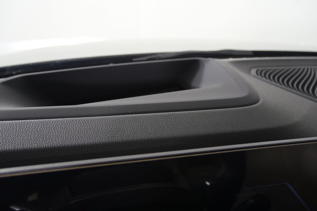 Thumbnail: 2026 BMW 4 Series - 15