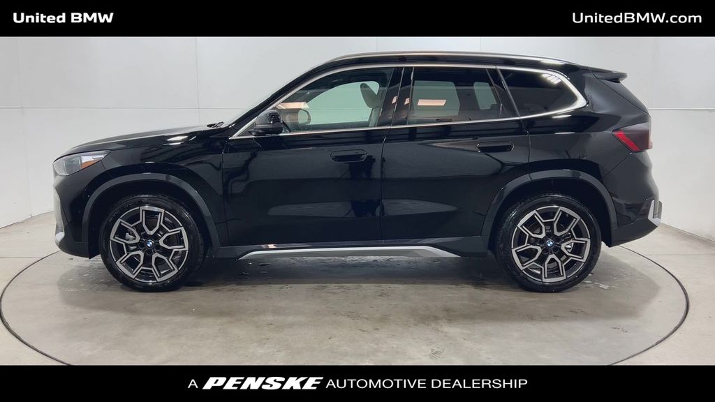 Thumbnail: 2026 BMW X1 - 5