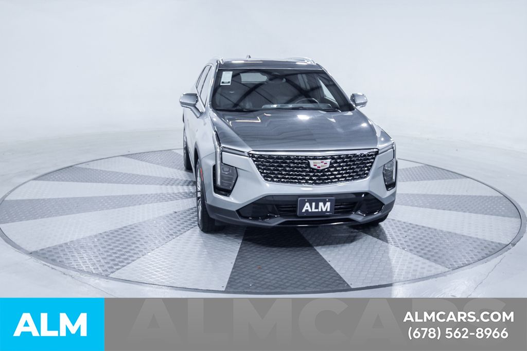 Used 2025 Silver Cadillac Premium Luxury image 13