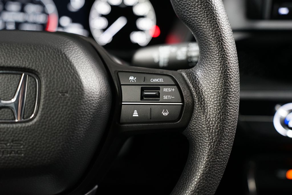 2025 Honda CR-V LX 13