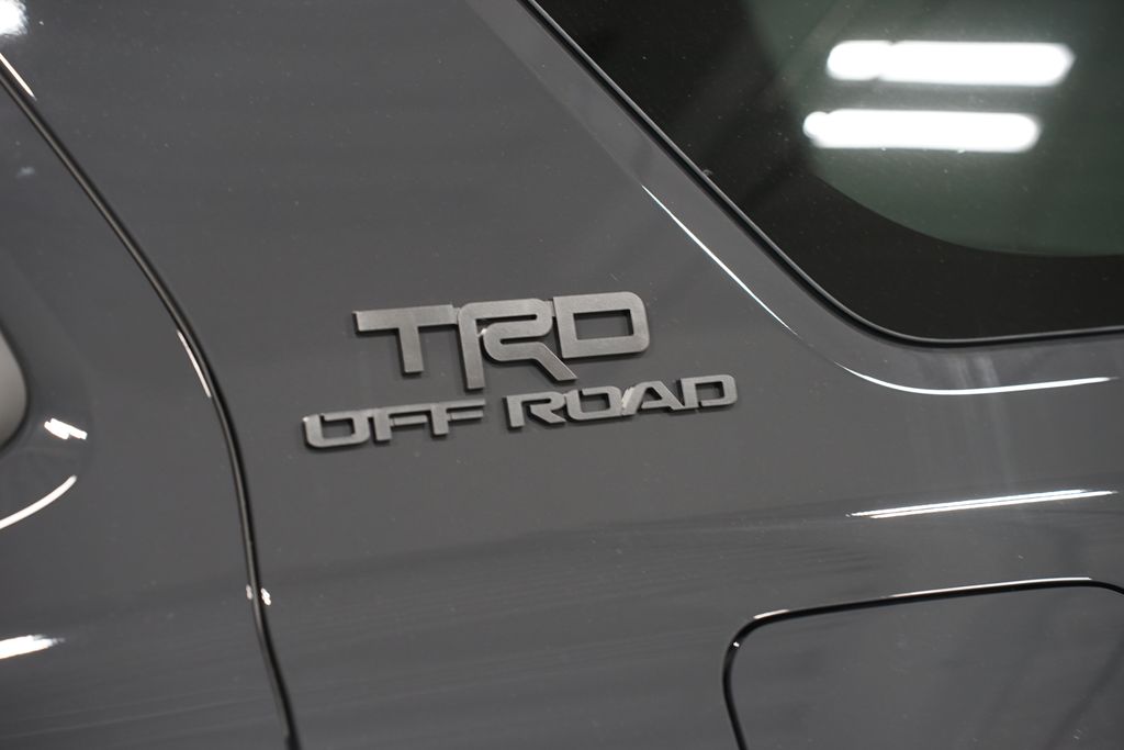 Thumbnail: 2025 Toyota 4Runner - 11