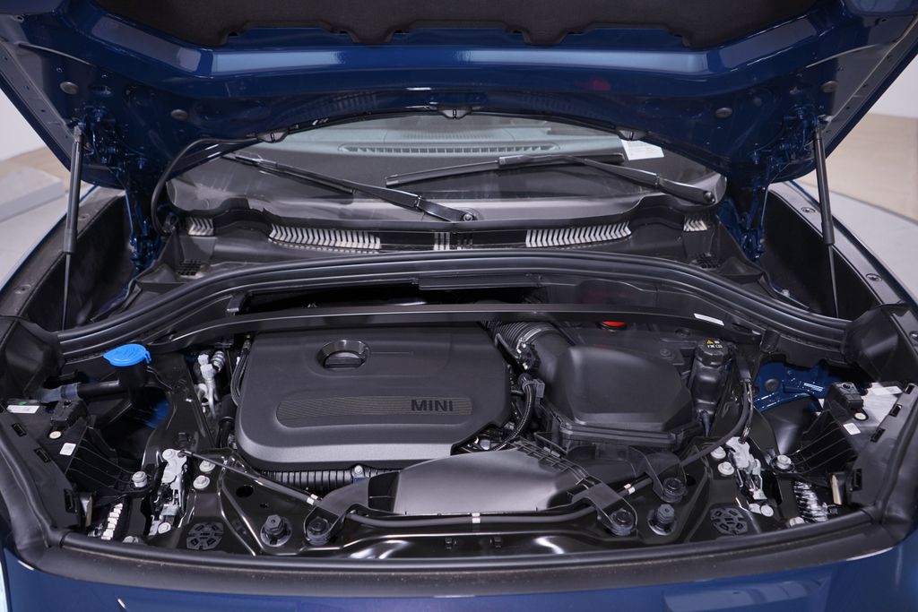 Thumbnail: 2026 MINI Cooper Countryman - 16